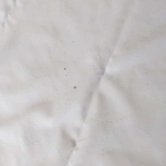 Green black out curtains/panels - Picture 5 of 8